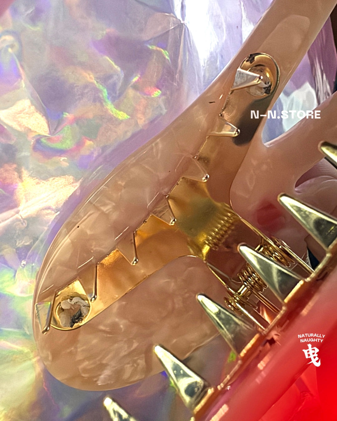 你咬我食 ✌︎ V 字手勢髮夾